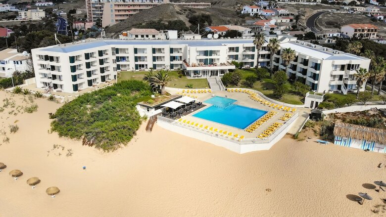 Aparthotel Vila Baleira Suites