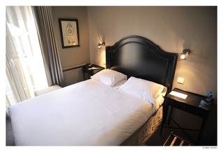De La Treille Hotel