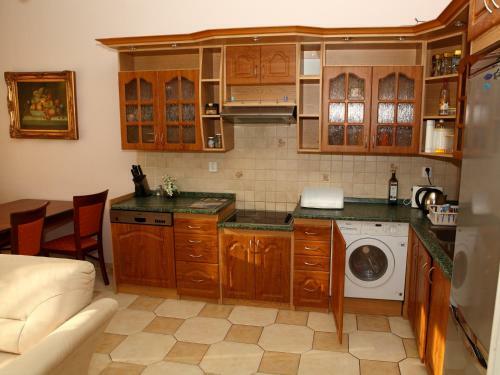 7k - Apartm�ny L�ze?sk�