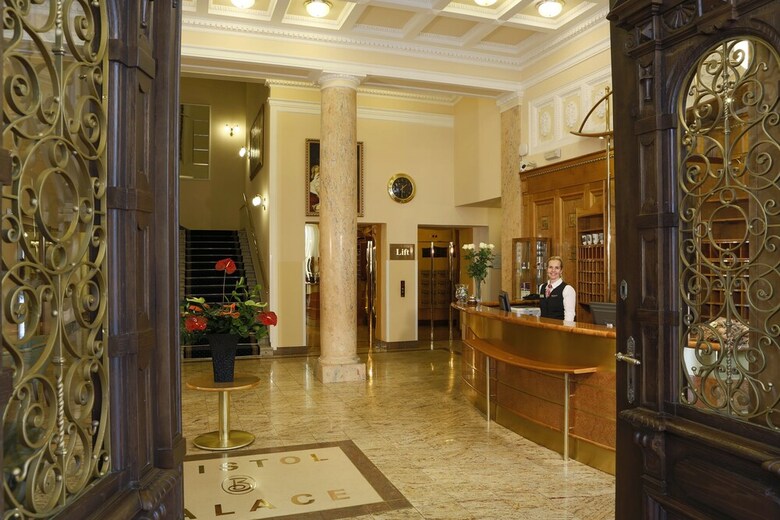 Hotel Bristol Palace