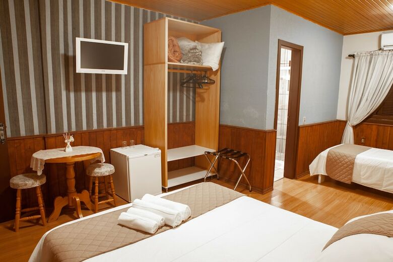 Hostal Encantos De Gramado