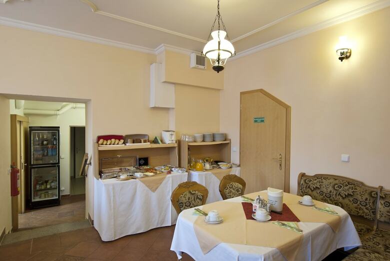 Hostal Villa Rosa