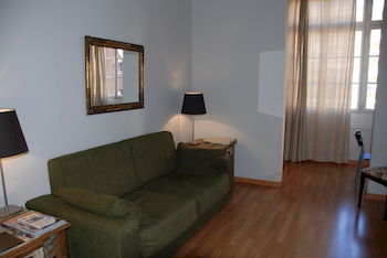Apartamentos Gran Via Bassols