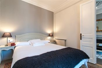 Apartamentos Gran Via Bassols