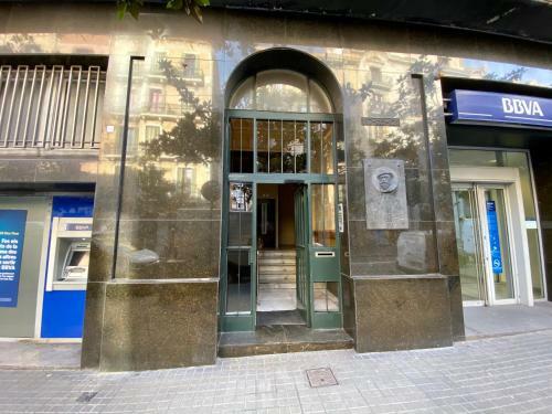 Albergue Barcelona Housing Student