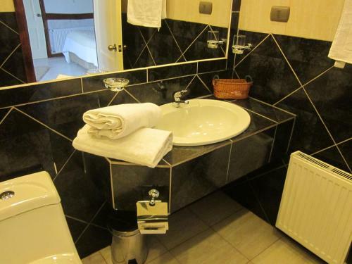 Hotel Encanto Del R�o