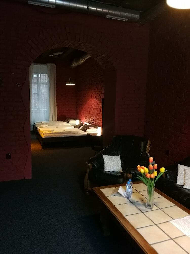Hotel Club Trio