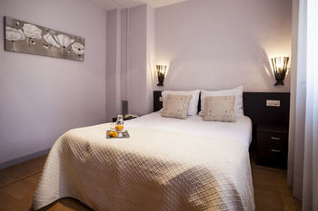 Camp Nou Apartments