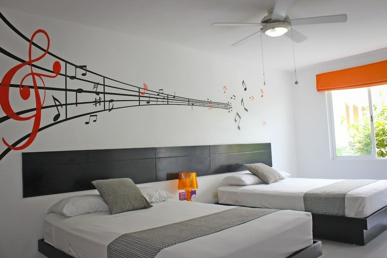 Hotel Casa Nova Merida