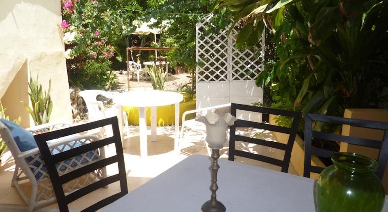 El Jardin Bed & Breakfast