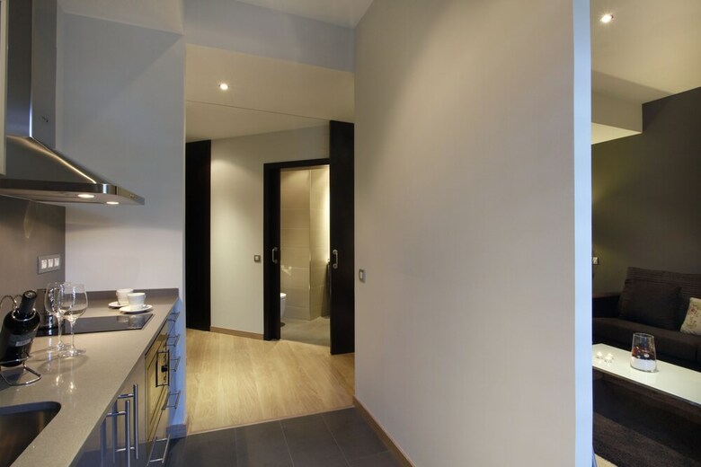 Fisa Rentals Gran Via Apartments