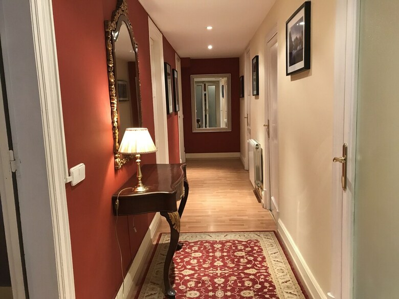 Fisa Rentals Gran Via Apartments
