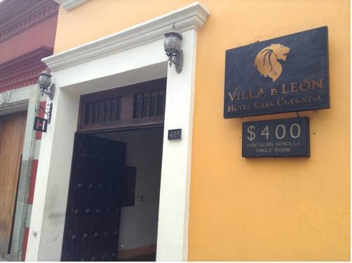 Hotel Villa De Leon