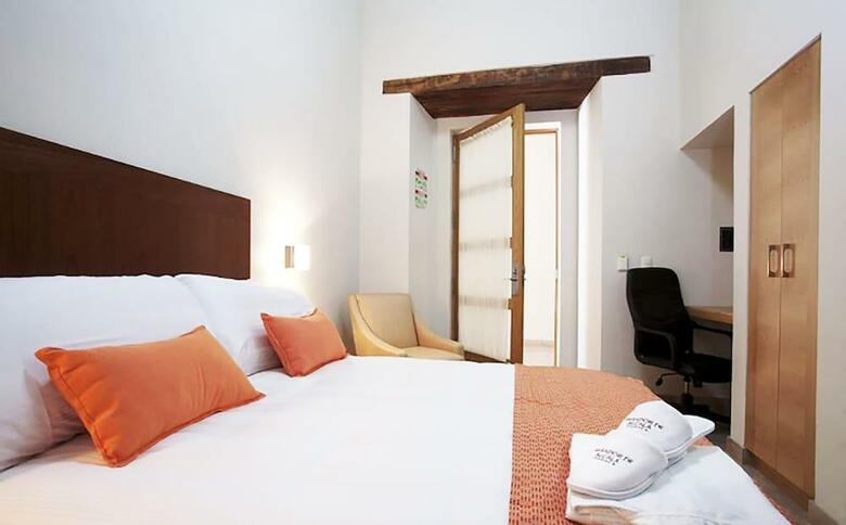 Hotel Parador De Alcal�