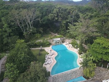 Hotel La Aldea Del Halach Huinic