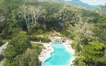 Hotel La Aldea Del Halach Huinic