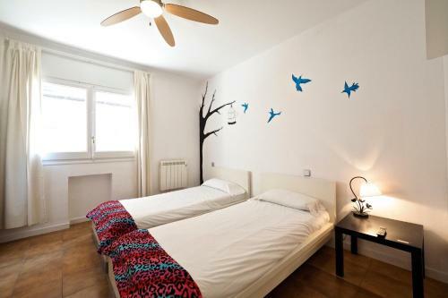 Hostal Monrooms Barcelona