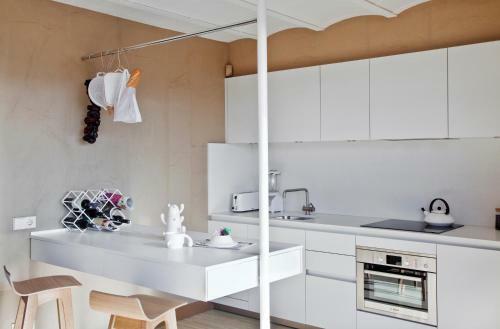 Destinationbcn Apartment Suites In Barcelona