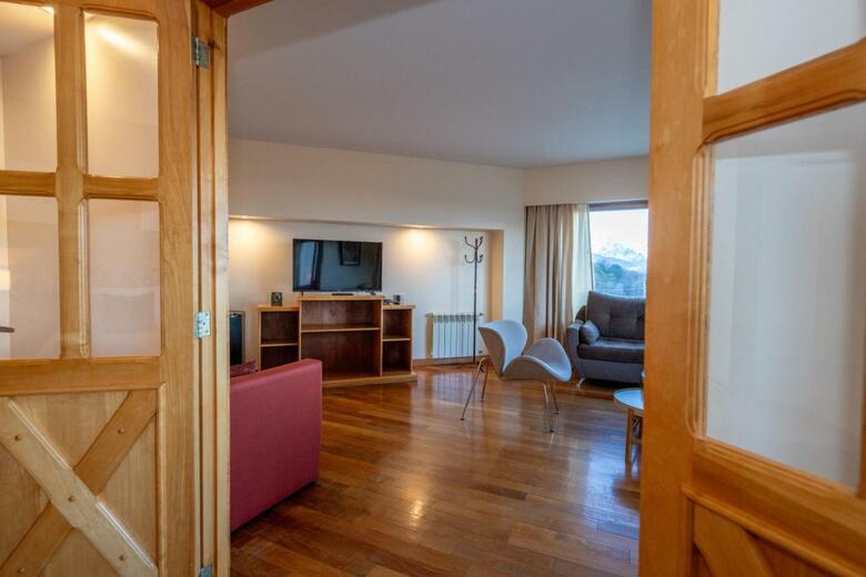 Altos Ushuaia Hotel & Resto