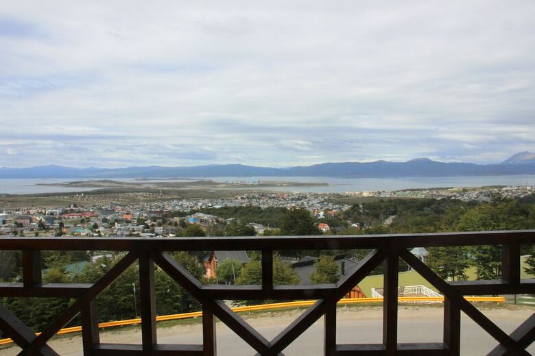Altos Ushuaia Hotel & Resto