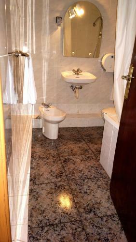 Hostal Santa Ana