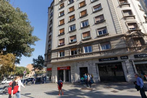 Charming Sagrada Familia Apartments