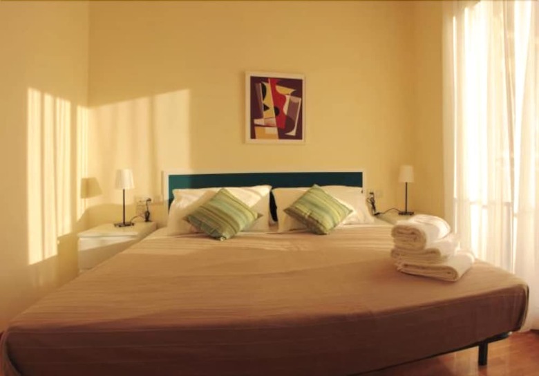 Alguera Apartments Napols