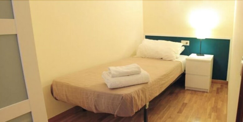 Alguera Apartments Napols