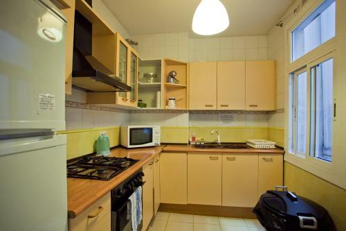 Ramblas Apartments