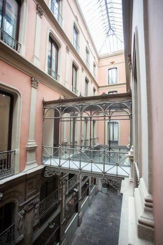 Ramblas Apartments