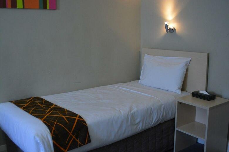 Hotel All Seasons Kingsgate