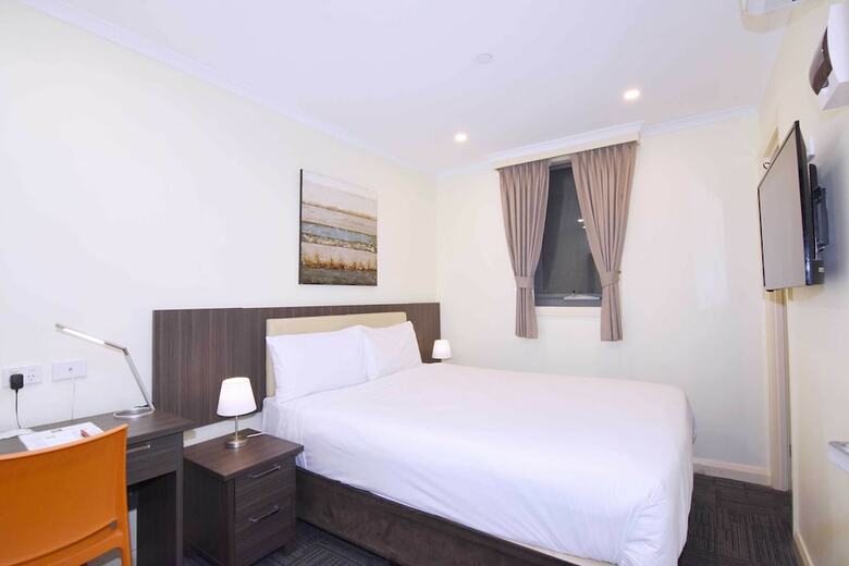Hotel All Seasons Kingsgate