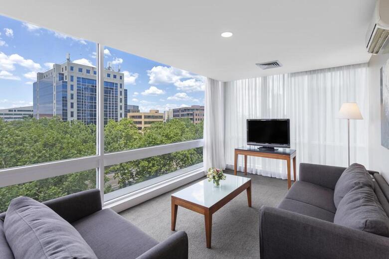 Hotel Park Regis Griffin Suites
