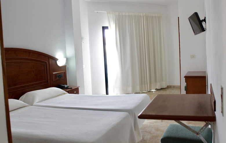 Apartamentos Tropical