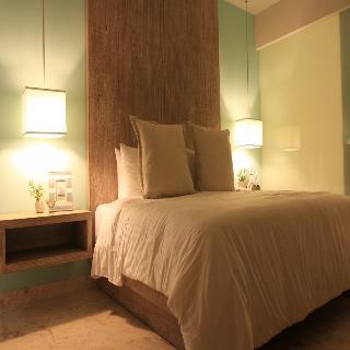 Aparthotel Anah Suites