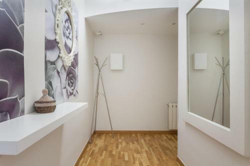 Bcn Whynot Fira Apartments