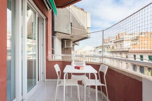 Bcn Whynot Fira Apartments