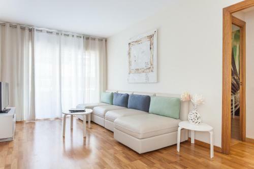 Bcn Whynot Fira Apartments