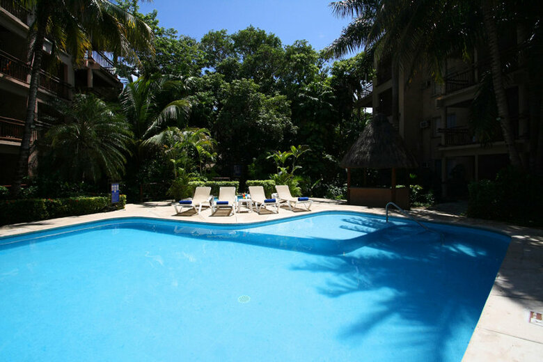 Tukan Hotel & Beach Club