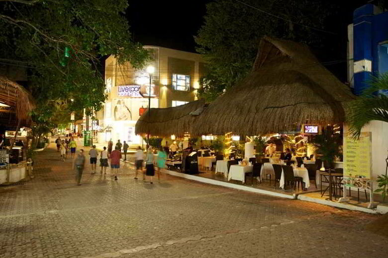 Tukan Hotel & Beach Club