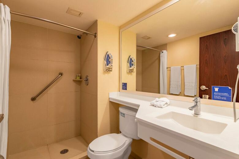Hotel City Express Playa Del Carmen