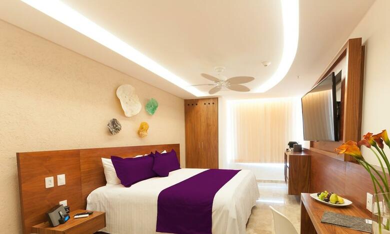 Artisan The Handmade Hotel Collection