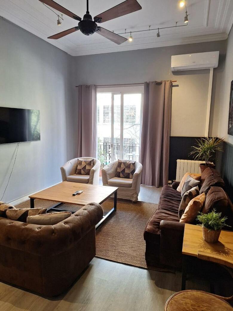 Hostal Casa Consell Guest House