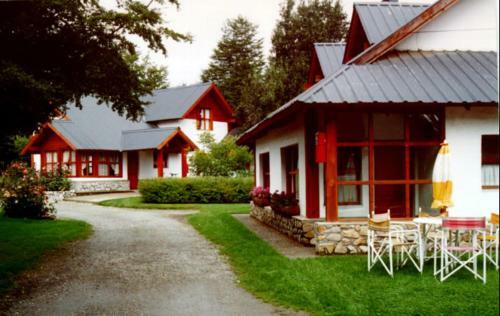 Lodge Caba�as La Villa Del Monta�es