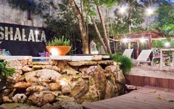 Hotel Eco-lodge Shalala