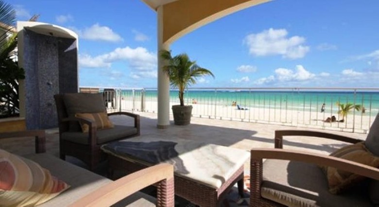 Casa Rebeka - Ocean Front Villa