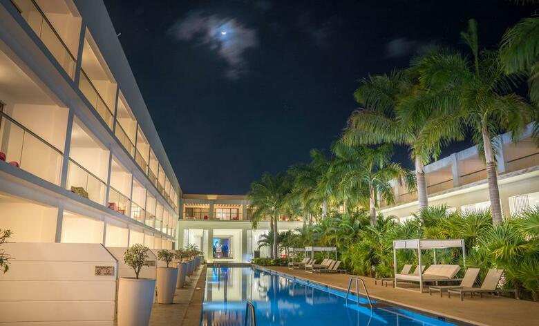 Hotel Platinum Yucatan Princess All Suites & Spa Resort
