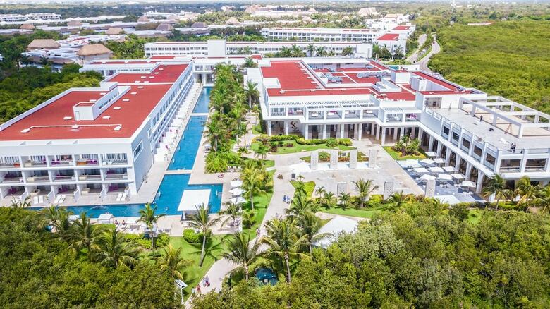 Hotel Platinum Yucatan Princess All Suites & Spa Resort