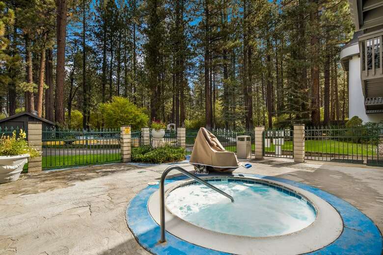Hotel Best Western- Big Bear Chateau