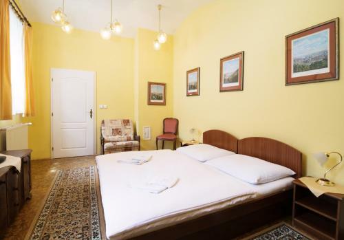 Hostal Pension Dientzenhofer